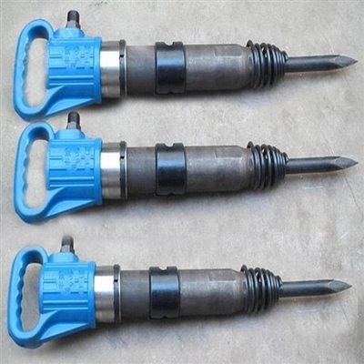 G10